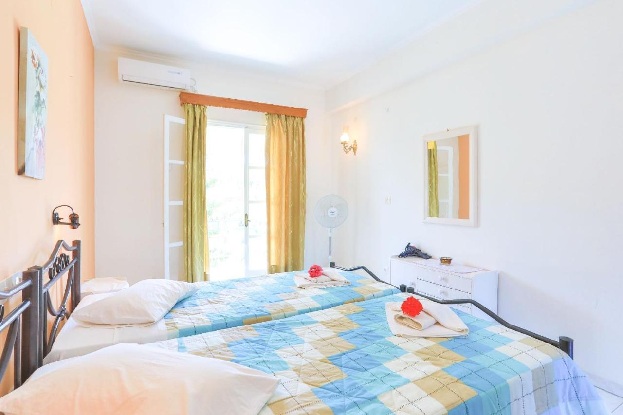 Fran Apartments Agios Spyridon  Esterno foto