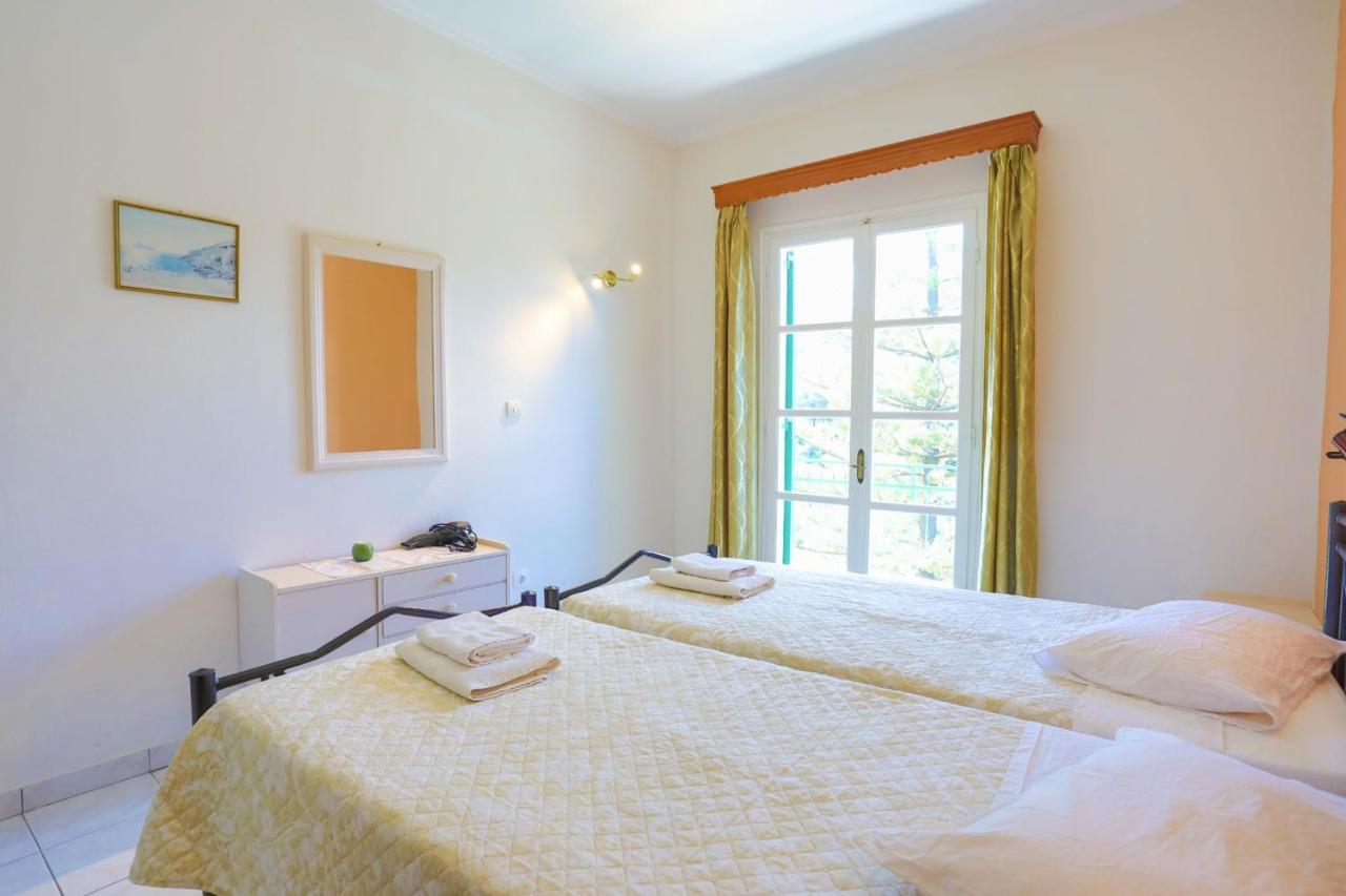 Fran Apartments Agios Spyridon  Esterno foto