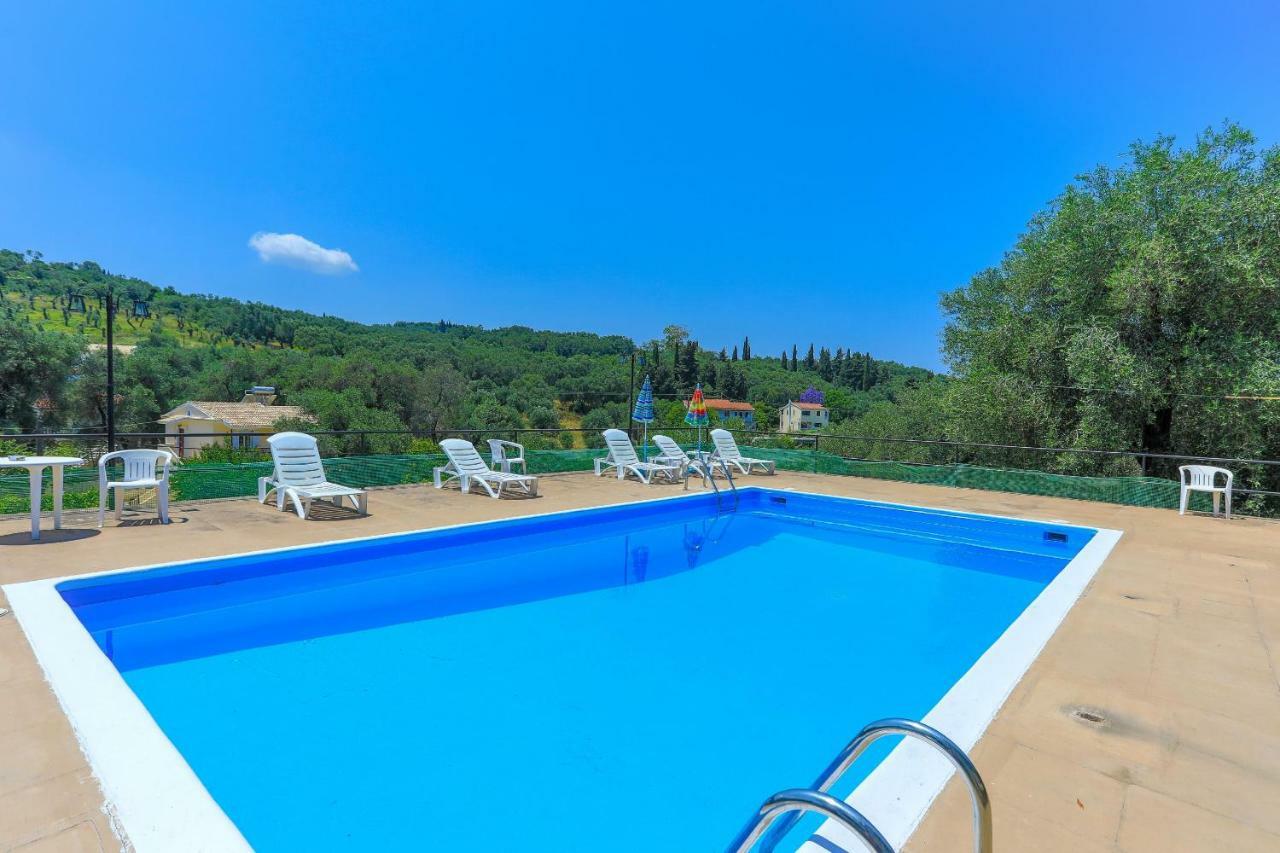 Fran Apartments Agios Spyridon  Esterno foto