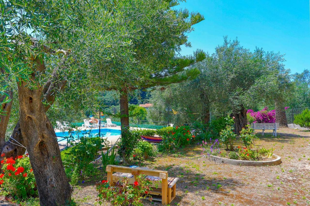Fran Apartments Agios Spyridon  Esterno foto
