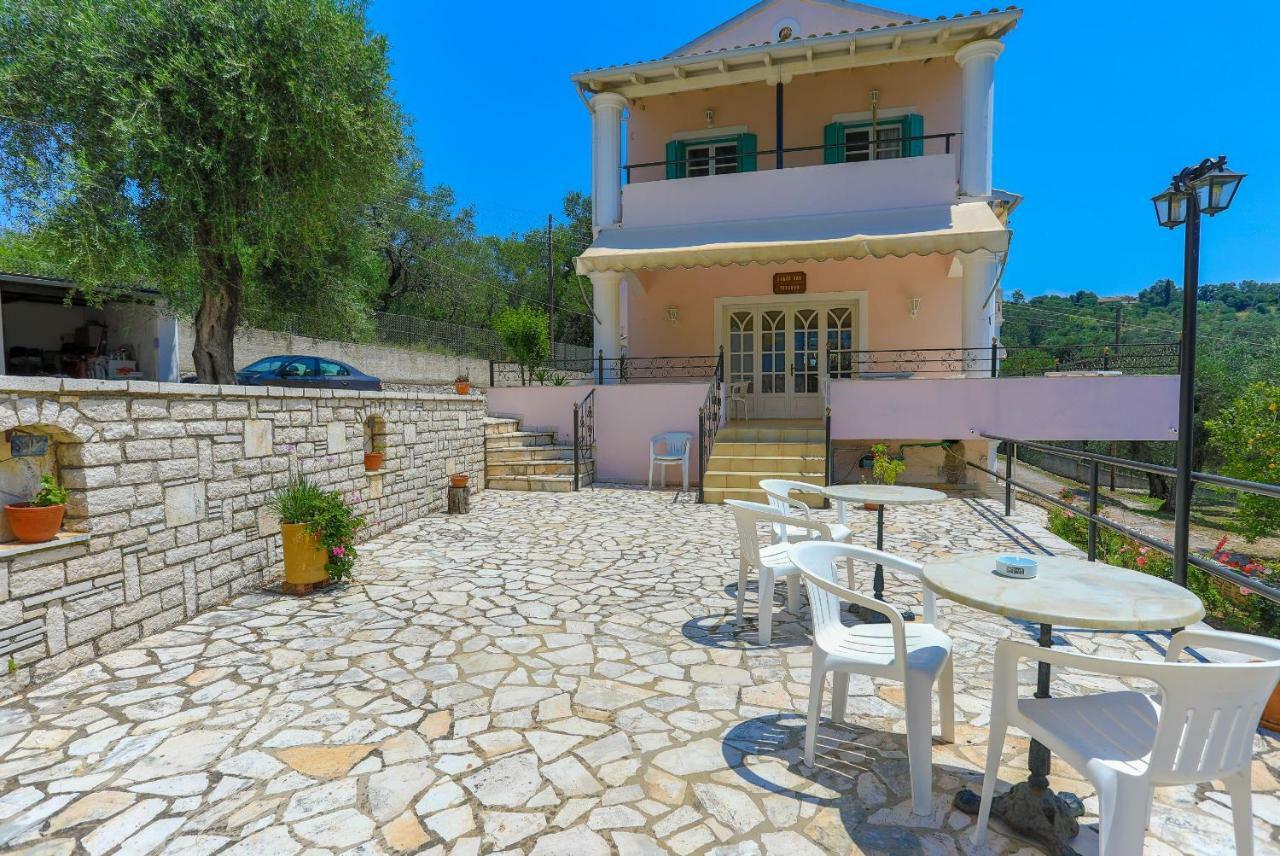 Fran Apartments Agios Spyridon  Esterno foto
