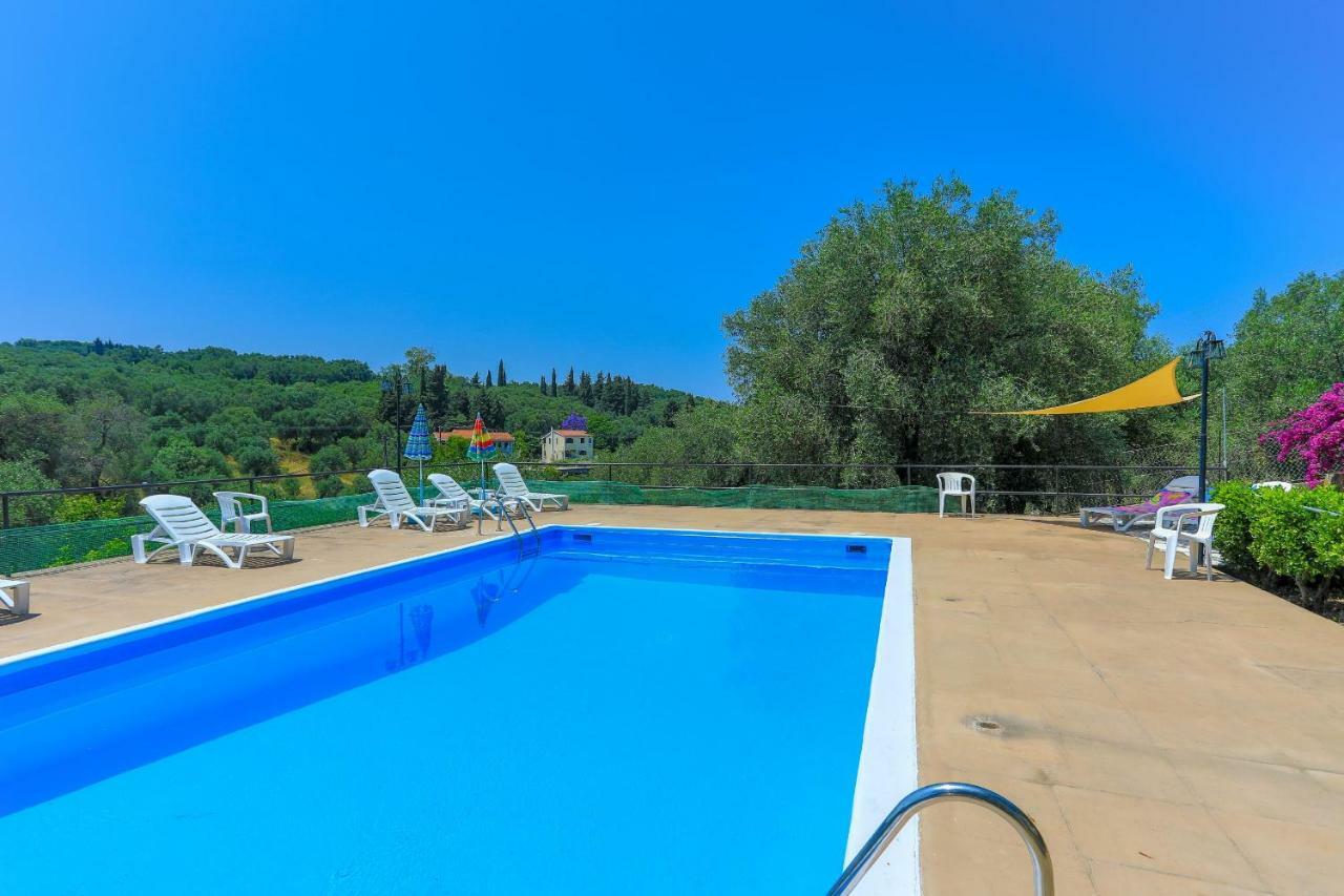 Fran Apartments Agios Spyridon  Esterno foto